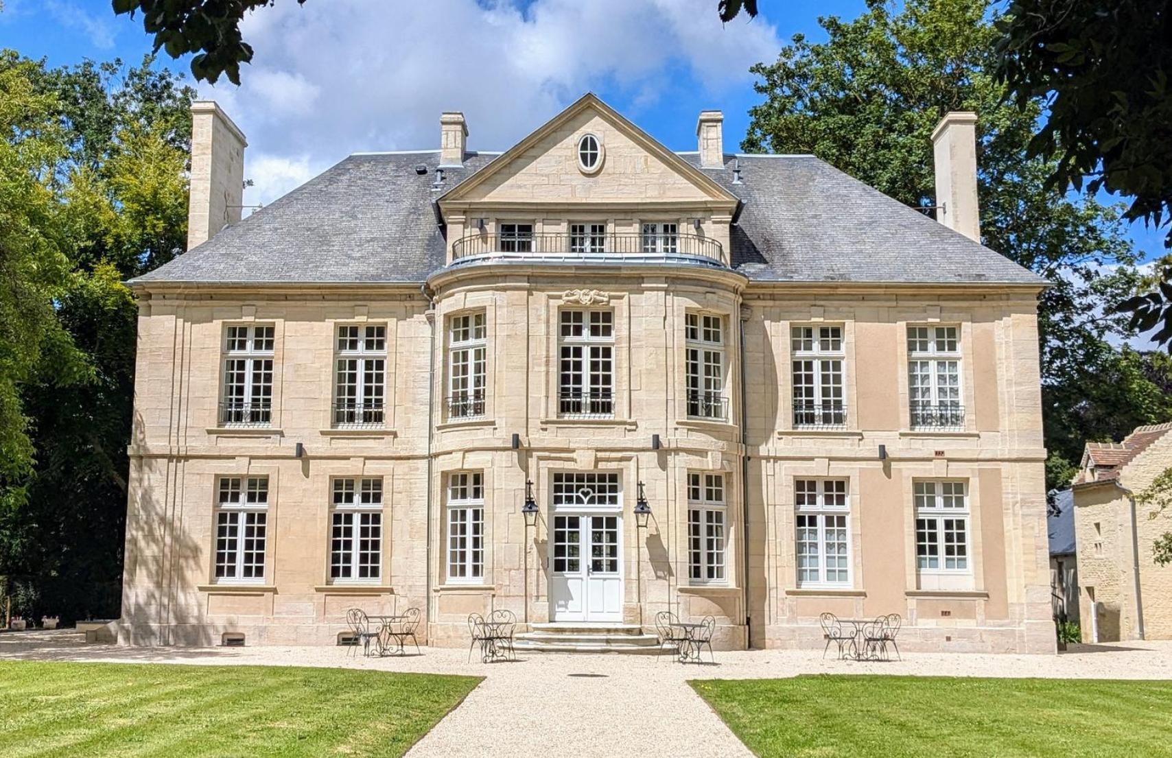 Hotel 4 Etoiles Chateau - Domaine De Coeurmandie Beny-sur-Mer Exterior foto